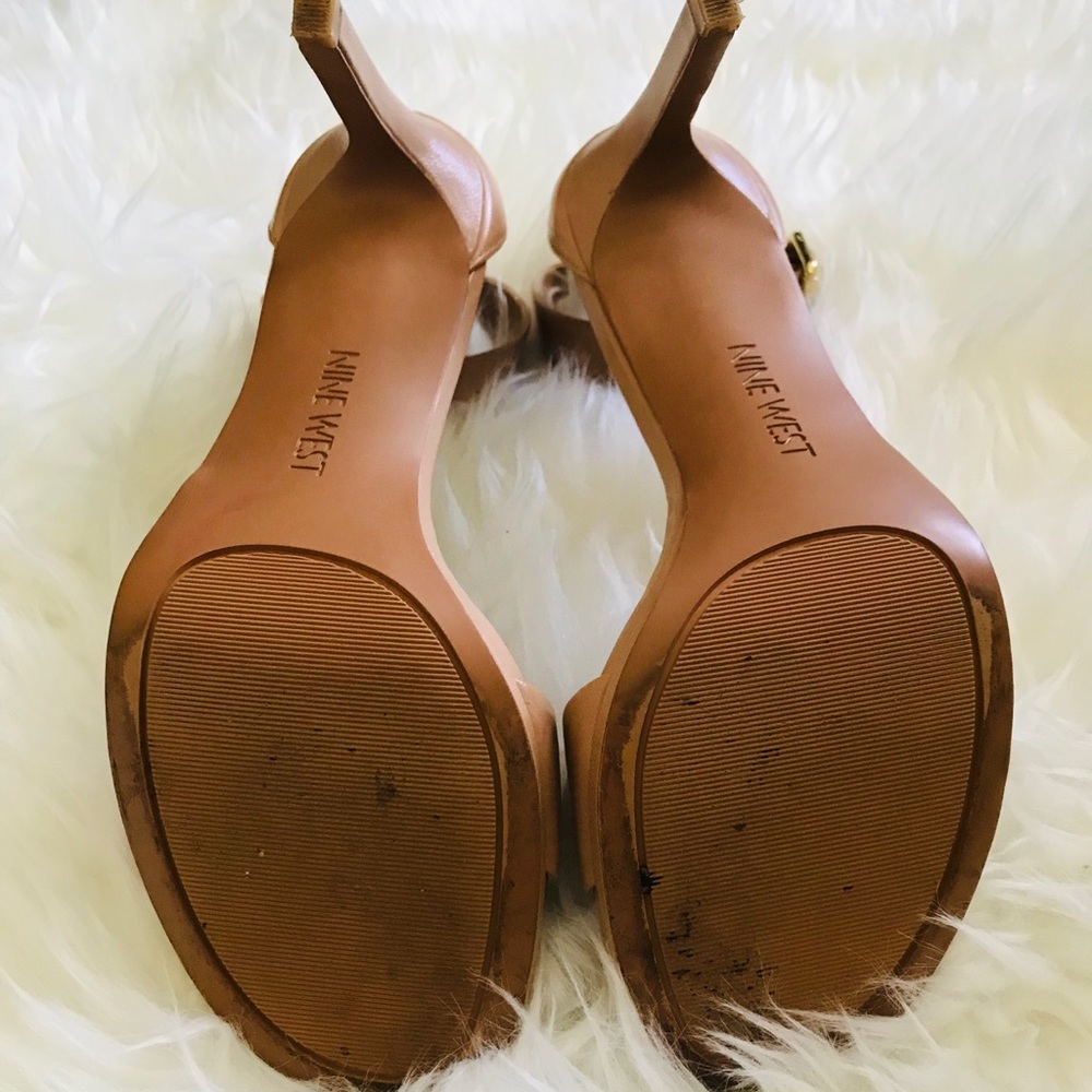 Nine west leather nude strappy heels - Picture 6 of 6